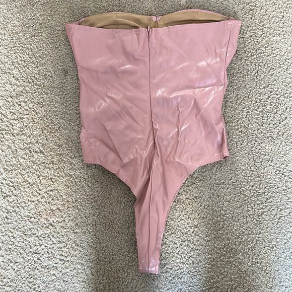 Pink corset bodysuit - Picture 2 of 3